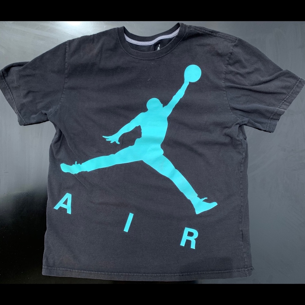 Air Jordan Jumpman T-shirt.